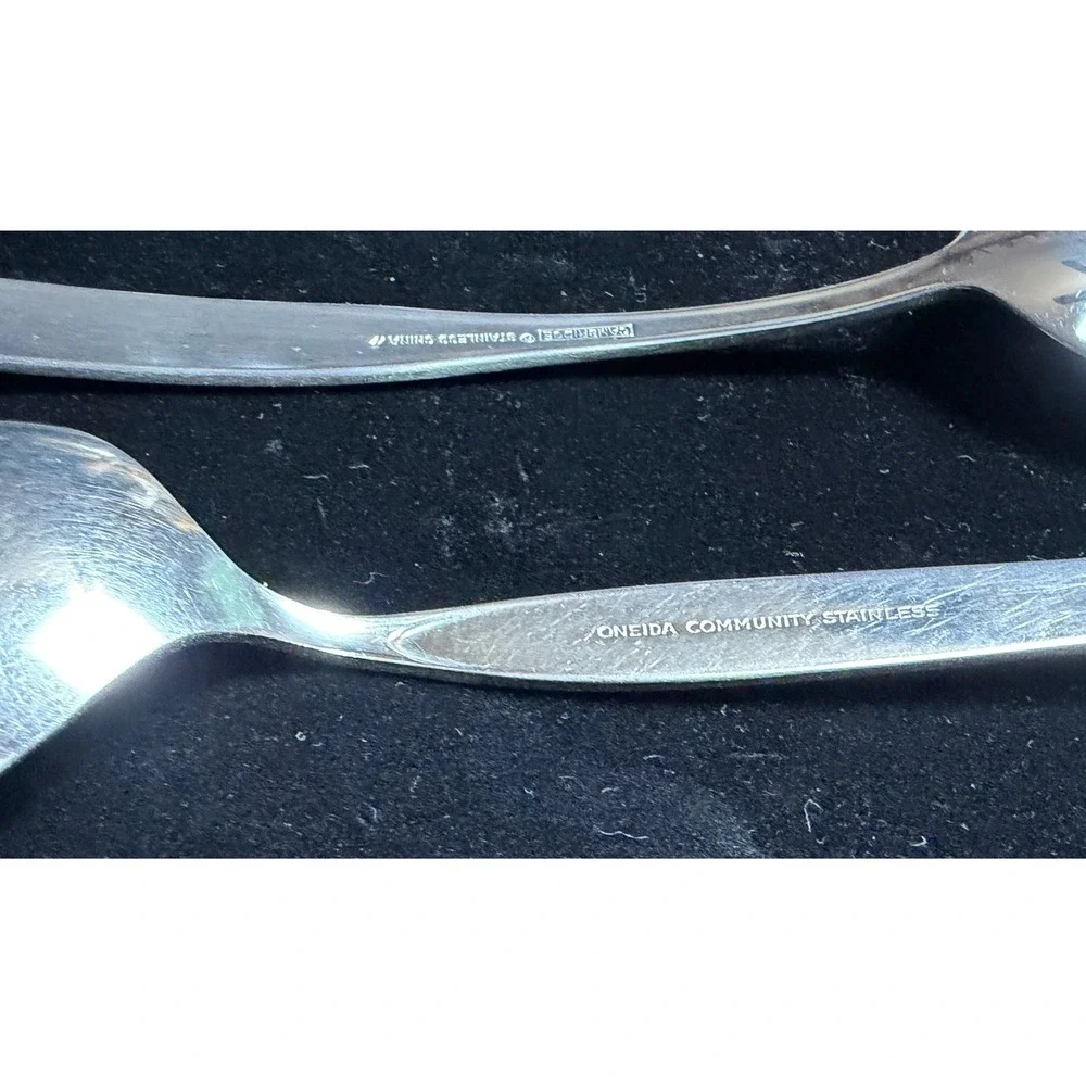 Mixed Vintage Stainless Steel Table Spoons Lot of 8: Oneida, Cambridge, ITC